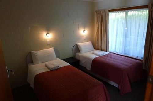 Willaway Motel Apartments Ulverstone Exterior photo