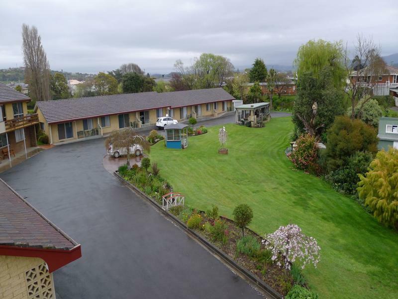 Willaway Motel Apartments Ulverstone Exterior photo